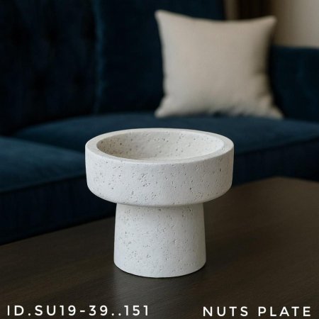 صحن مكسرات دائري برجل